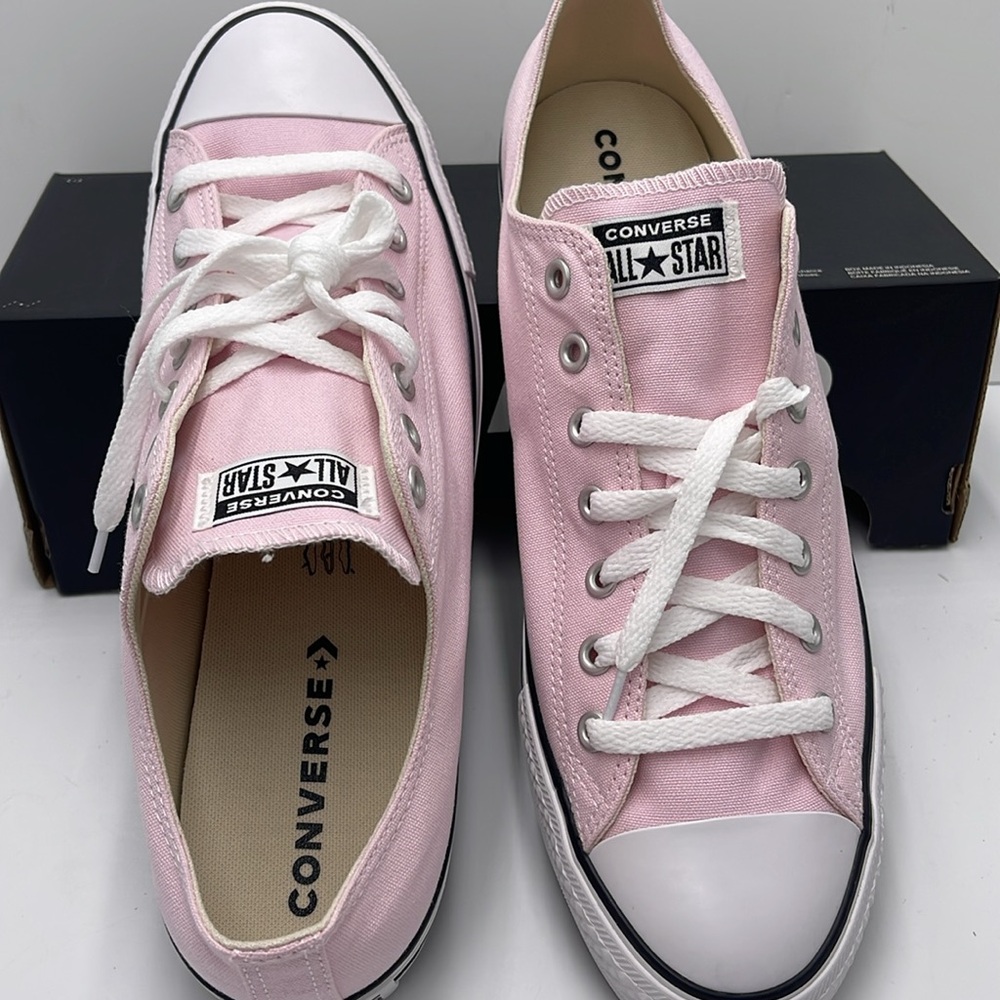 Converse Men’s A08628F
CTAS OX PINK FOAM Sneakers Chuck Taylor All Star - Picture 12 of 16